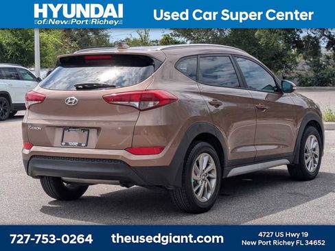Used 2017 Hyundai Tucson SE Plus FWD image 5