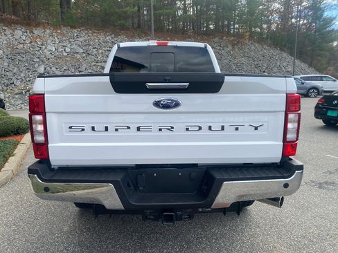 Used 2020 Ford F350 XLT w/ XLT Premium Package image 32