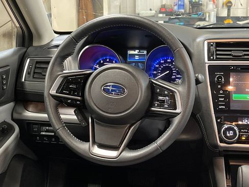 Used 2019 Subaru Outback 2.5i Limited AWD/4WD image 20
