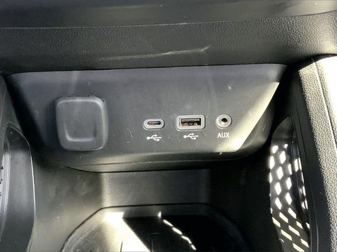 Used 2021 Chevrolet TrailBlazer LT w/ Convenience Package image 15