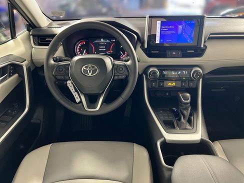 Used 2025 Toyota RAV4 XLE Premium w/ Weather Package AWD/4WD image 24