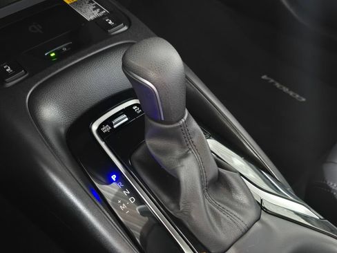 Used 2024 Toyota Corolla XSE FWD image 36