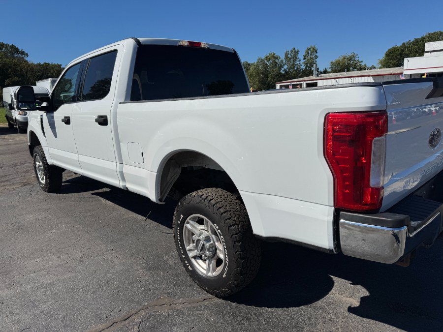 Used 2017 Ford F350 XLT AWD/4WD image 10