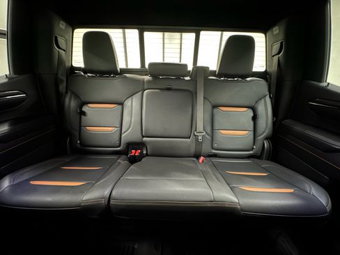 Certified 2024 GMC Sierra 1500 AT4 w/ AT4 Premium Package AWD/4WD image 27