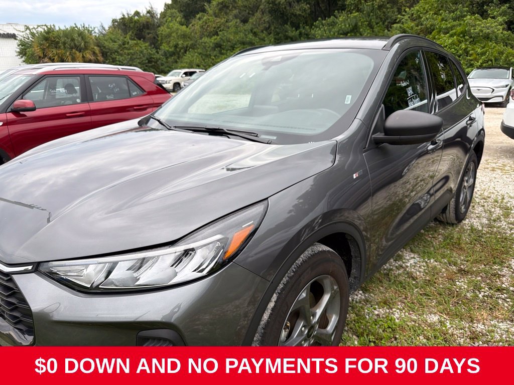 Used 2025 Ford Escape ST-Line AWD/4WD image 1
