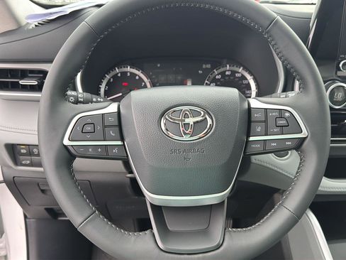 New 2026 Toyota Highlander XLE AWD/4WD image 21