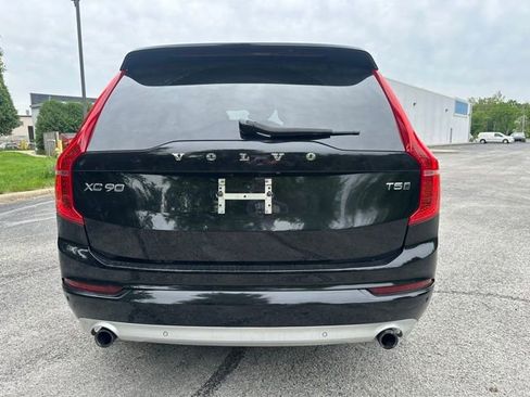 Used 2018 Volvo XC90 T5 Momentum w/ Convenience Package AWD/4WD image 4