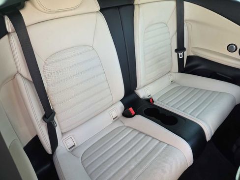 Used 2019 Mercedes-Benz C 300 C 300 image 17