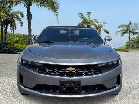 Used 2020 Chevrolet Camaro LT RWD image 3