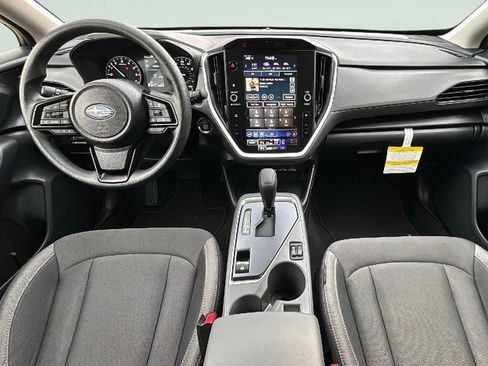 Used 2025 Subaru Crosstrek 2.0i Premium image 2