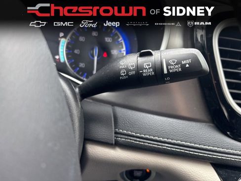 Used 2024 Chrysler Pacifica Touring-L w/ Road Tripper Package image 58