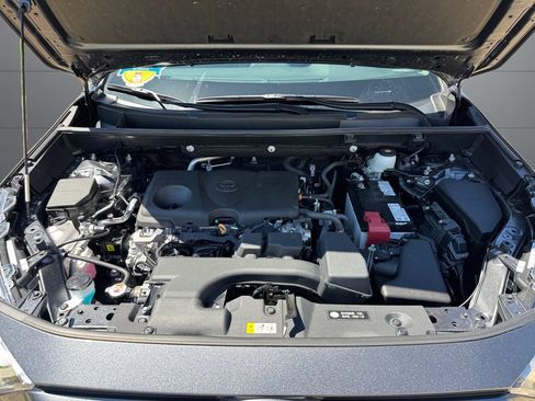 Certified 2023 Toyota RAV4 XLE Premium AWD/4WD image 20