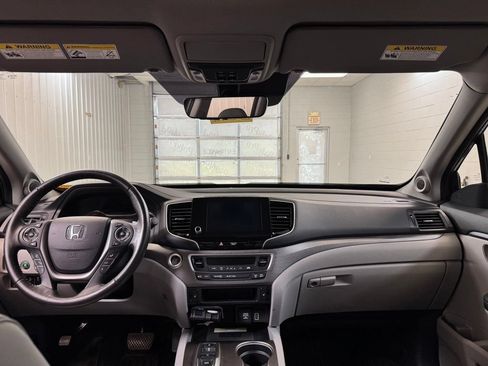 Used 2023 Honda Ridgeline RTL-E image 24