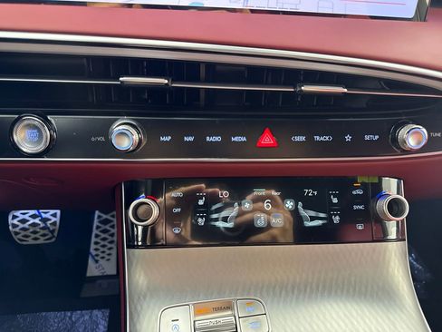 New 2026 Genesis GV70 2.5T Sport Prestige AWD/4WD image 20