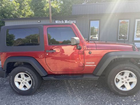Used 2012 Jeep Wrangler Sport AWD/4WD image 2