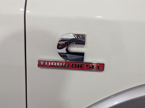 Used 2020 RAM 3500 Laramie AWD/4WD image 9