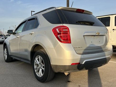 Used 2017 Chevrolet Equinox LT image 5