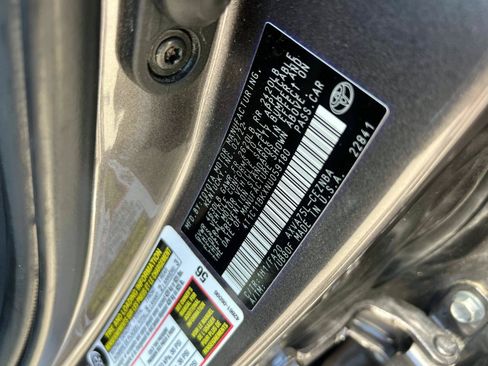 Used 2022 Toyota Camry LE AWD/4WD image 18
