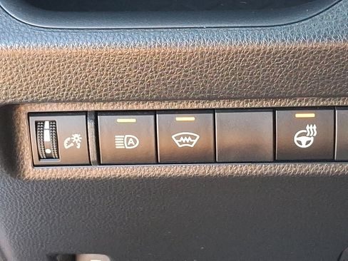 Used 2023 Toyota RAV4 SE w/ SE Grade Weather Package AWD/4WD image 25