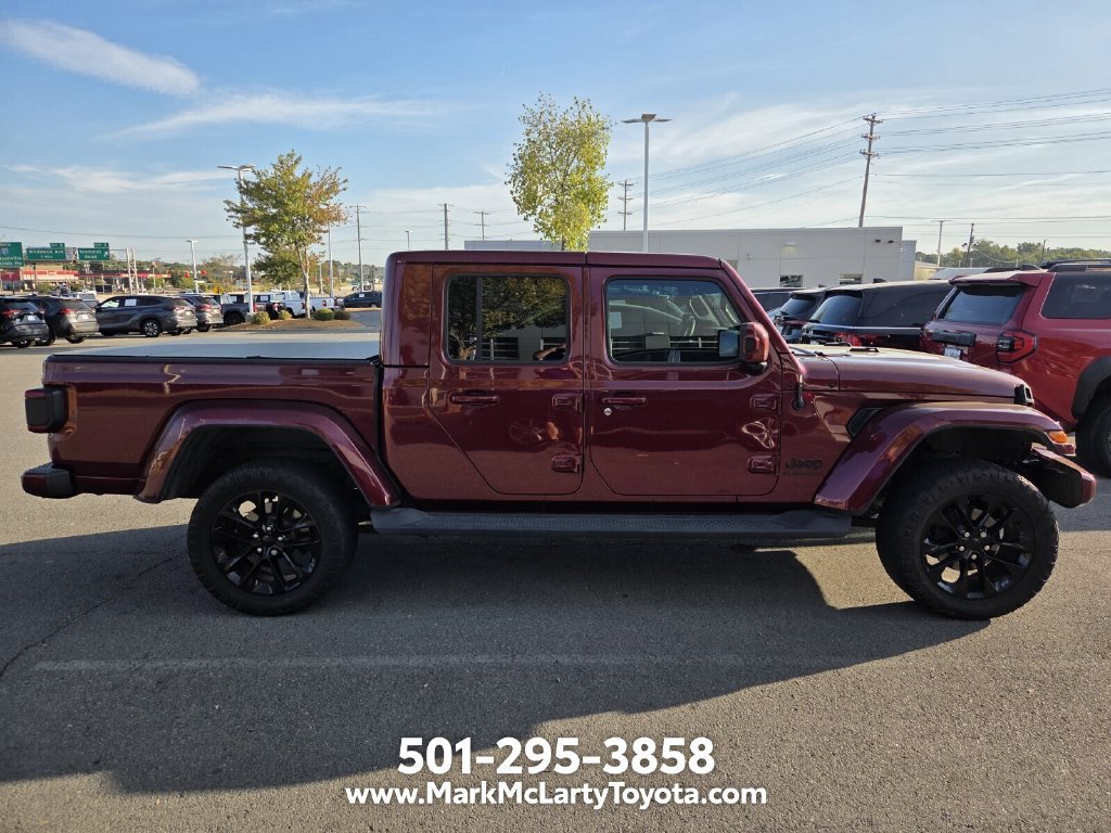 Used 2021 Jeep Gladiator Overland AWD/4WD image 4