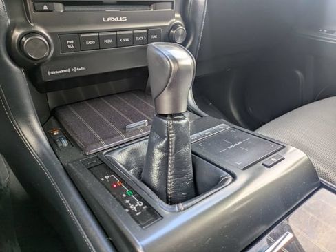 Used 2023 Lexus GX 460 Premium w/ Premium Package AWD/4WD image 32