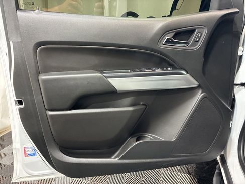 Used 2022 Chevrolet Colorado ZR2 AWD/4WD image 22