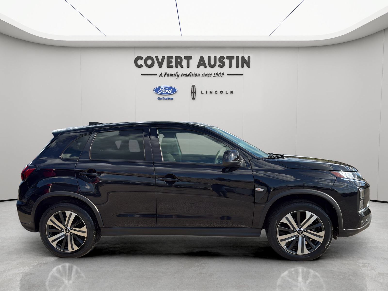 Used 2023 Mitsubishi Outlander Sport SE AWD/4WD image 6