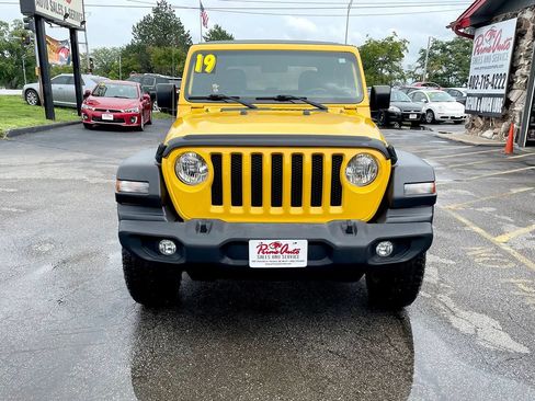 Used 2019 Jeep Wrangler Sport AWD/4WD image 17