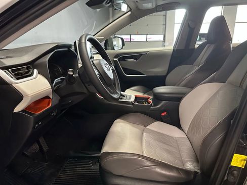 Used 2019 Toyota RAV4 Adventure w/ All Weather Liner Package AWD/4WD image 13