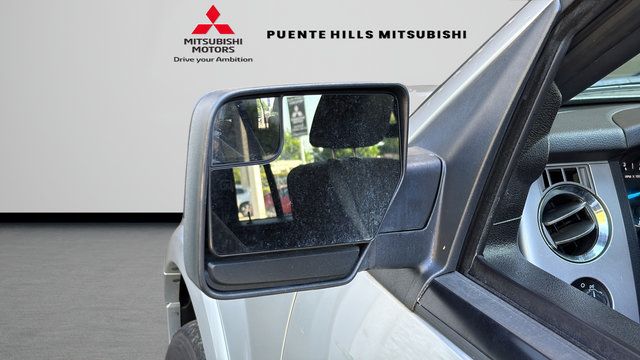Used 2017 Ford Expedition XLT AWD/4WD image 33