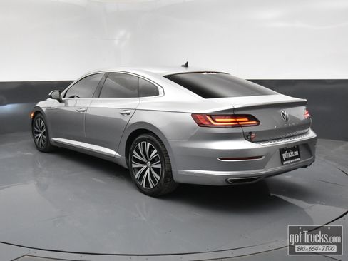 Used 2019 Volkswagen Arteon SE image 4