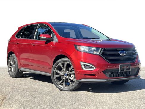 Used 2018 Ford Edge Sport w/ Equipment Group 401A image 2