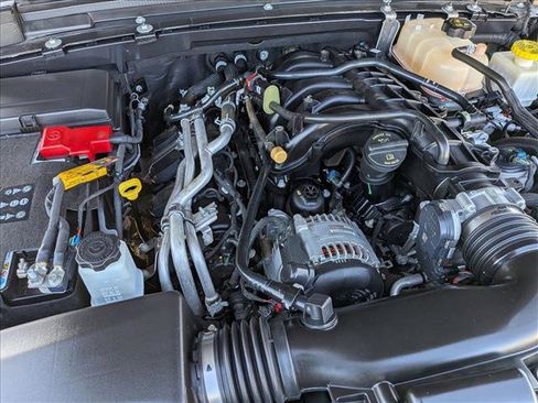Used 2022 Jeep Gladiator Rubicon w/ LED Lighting Group AWD/4WD image 28