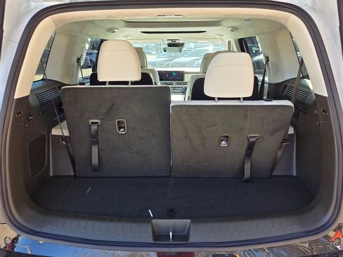 Used 2025 Hyundai Santa Fe Calligraphy image 16