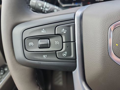 New 2026 GMC Sierra 3500 SLE w/ SLE Convenience Package image 17