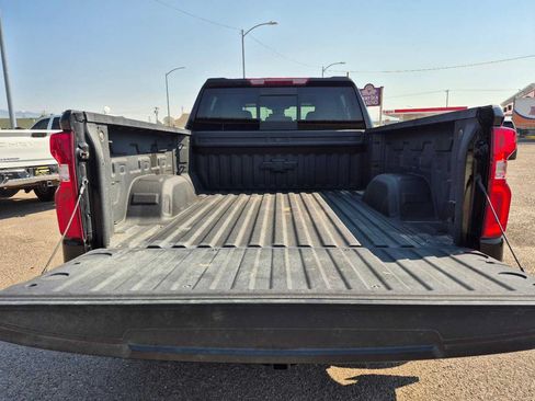 Used 2025 Chevrolet Silverado 1500 RST AWD/4WD image 5