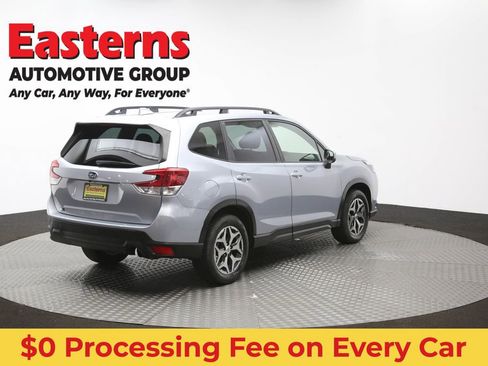 Used 2023 Subaru Forester Premium AWD/4WD image 44