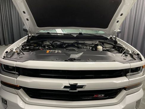 Used 2018 Chevrolet Silverado 1500 LT w/ Rally 2 Edition image 15