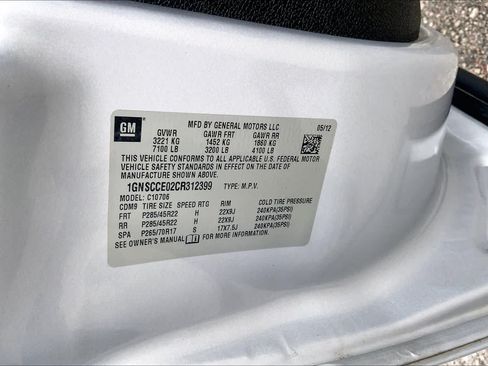 Used 2012 Chevrolet Tahoe LTZ RWD image 36