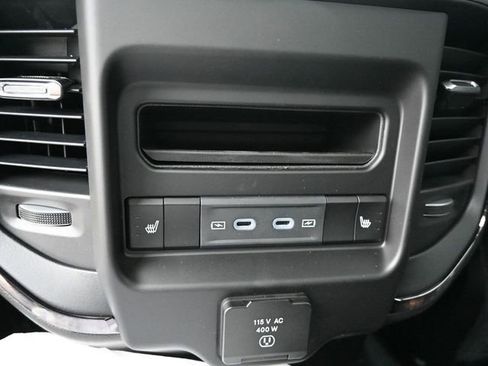 New 2026 RAM 3500 Limited image 47