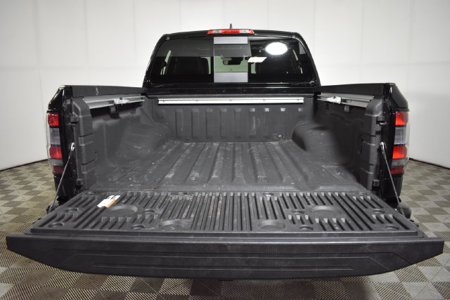 Certified 2025 Nissan Frontier PRO-4X w/ Pro Premium Package AWD/4WD image 32