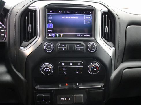 Used 2020 Chevrolet Silverado 2500 LT image 35