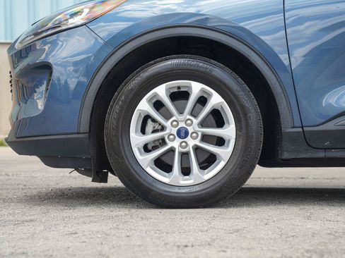 Used 2020 Ford Escape SE FWD image 12