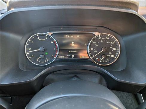 Used 2023 Nissan Rogue S image 12