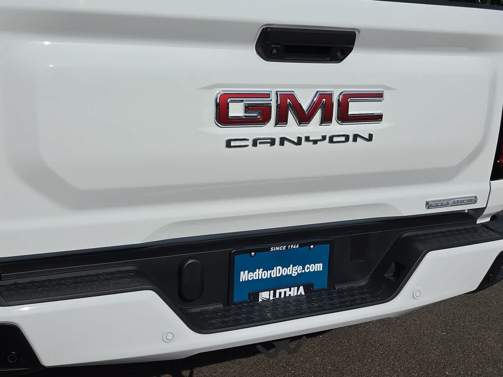 Used 2024 GMC Canyon Elevation w/ Convenience Package RWD image 15