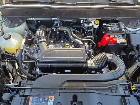 Used 2025 Ford Bronco Sport Outer Banks w/ Outer Banks Tech Package+ AWD/4WD image 10