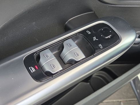 Certified 2023 Mercedes-Benz C 43 AMG 4MATIC Sedan image 24