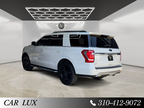 Used 2021 Ford Expedition XLT image 3