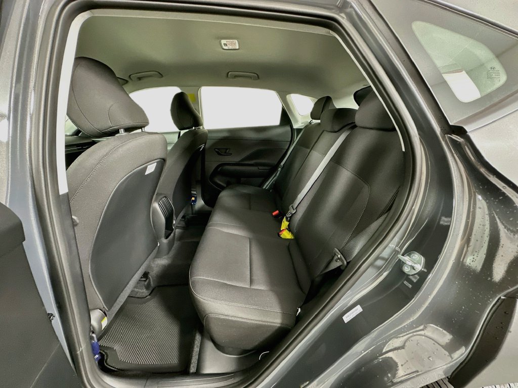 New 2027 Hyundai Kona SE FWD image 16