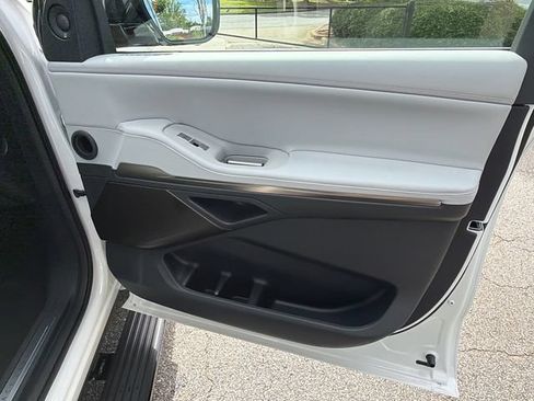 New 2027 Lincoln Navigator L Black Label AWD/4WD image 16